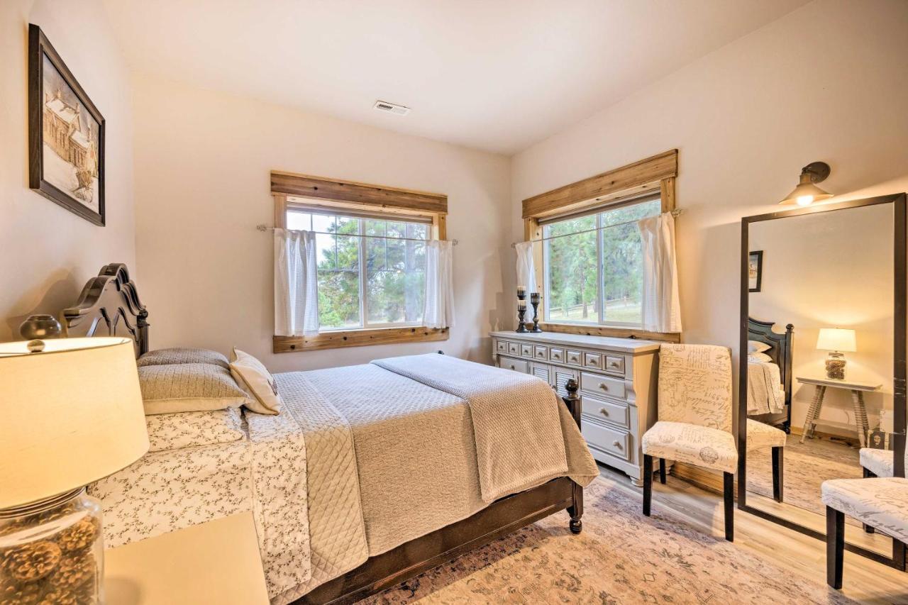 Scenic Colorado Springs Apt - 12 Mi To Usafa! Apartment